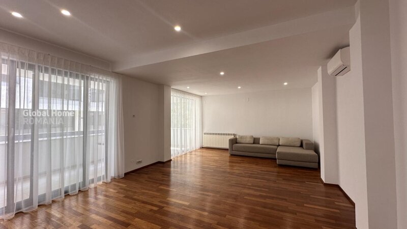 Herastrau Park, Nordului, 2 rooms 120 sqm, terrace, parking.