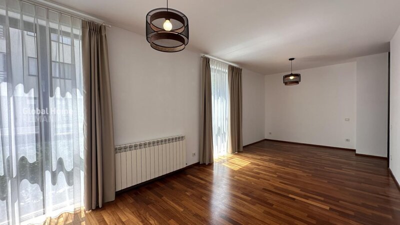 Herastrau Park, Nordului, 2 rooms 120 sqm, terrace, parking.